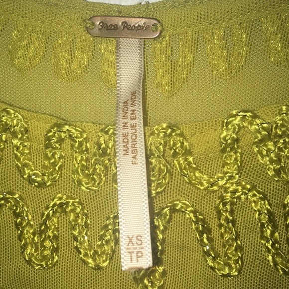 Yellow Crop top - Picture 3 of 3